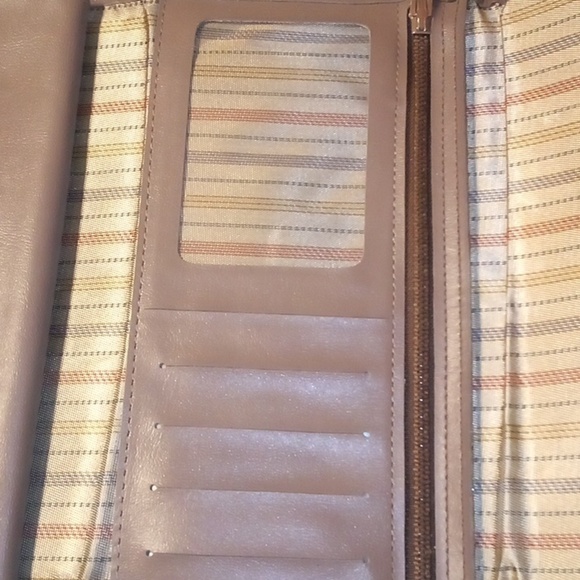 John Weitz LT Brown Checkbook Wallet - Picture 8 of 16